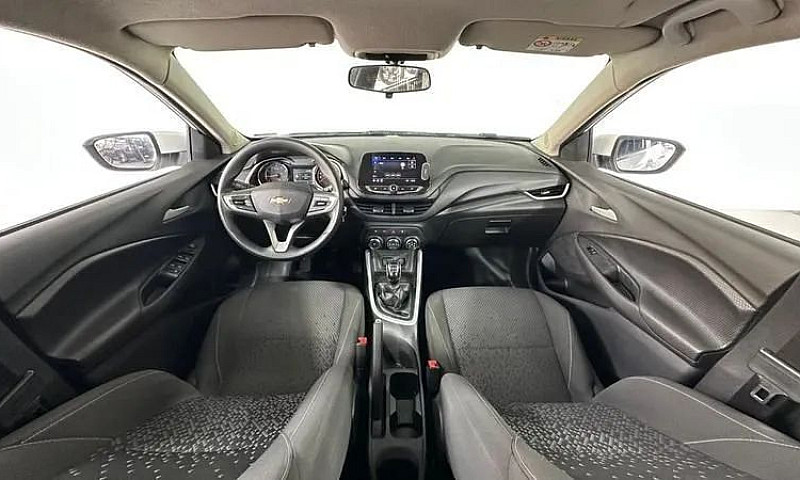 Chevrolet Onix Plus ...