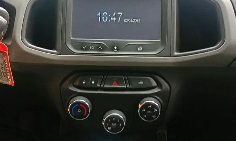 Chevrolet Onix Hatch...