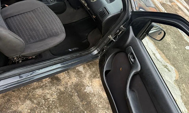 Volkswagen Gol Speci...