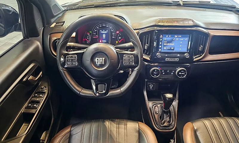 Fiat Strada Ranch 1....