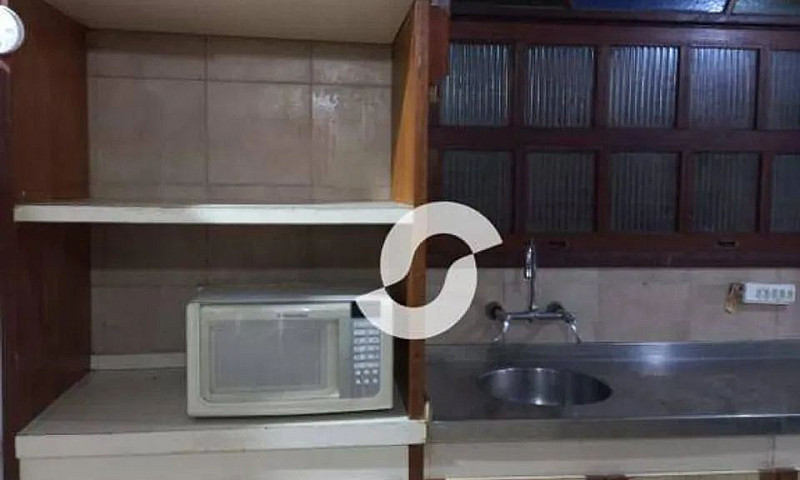 Casa Com 6 Dormitóri...