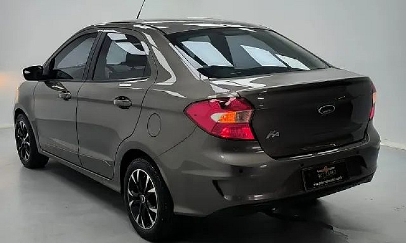 Ford Ka 1.5 Sedan Se...