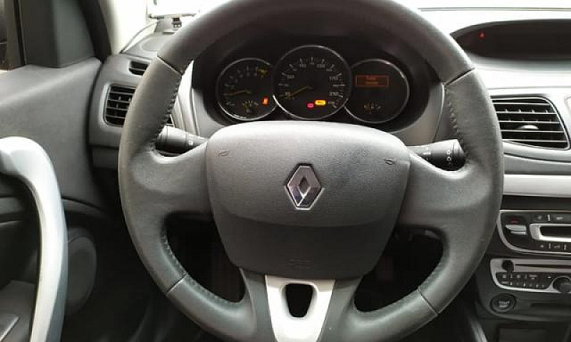 Renault Fluence Dyna...