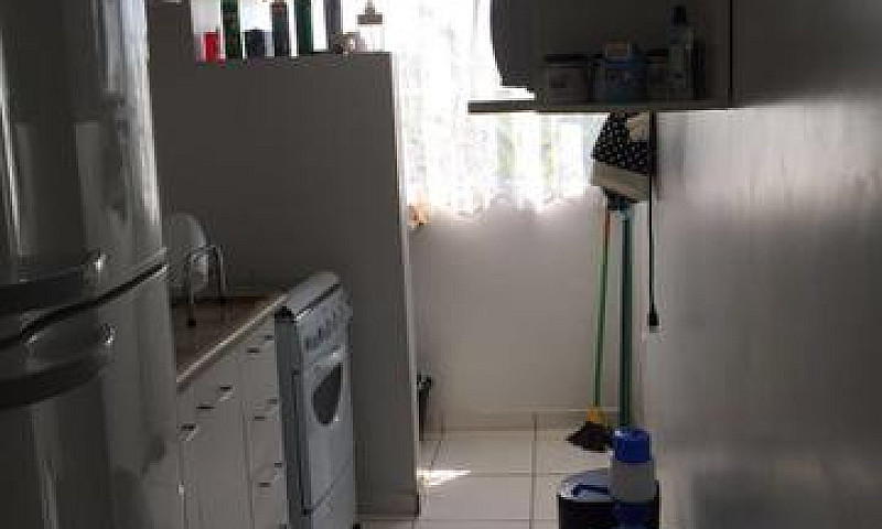 Aluga-Se Apartamento...