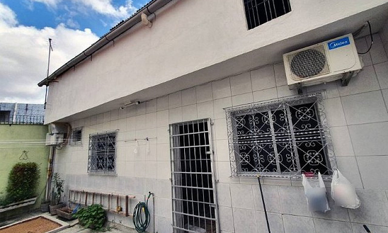 Casa Na Cohab...