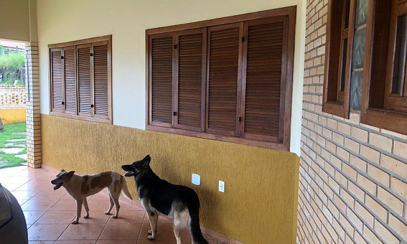 Casa 3 Quartos, 230 ...