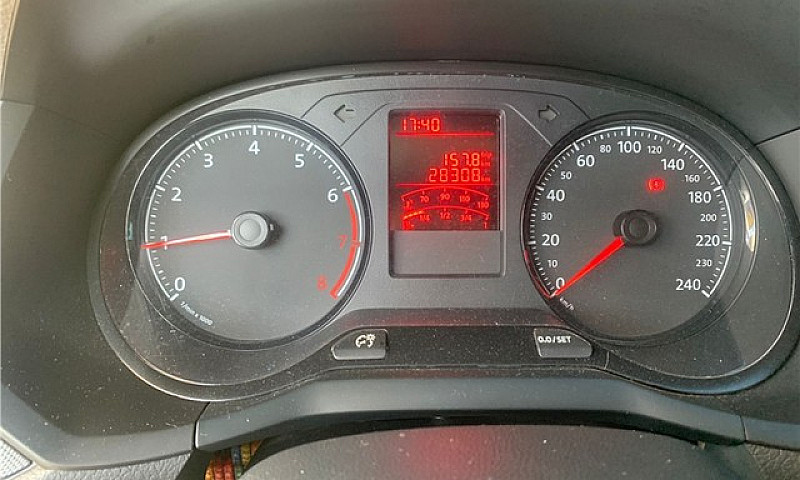 Volkswagen Voyage 20...
