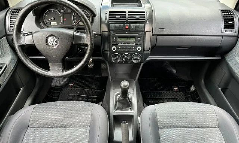 Volkswagen Polo 1.6 ...