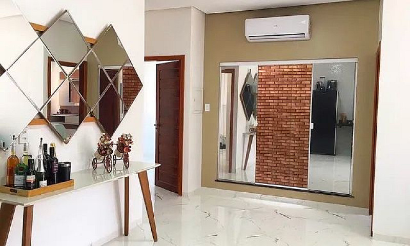 Casa Com Piscina E A...
