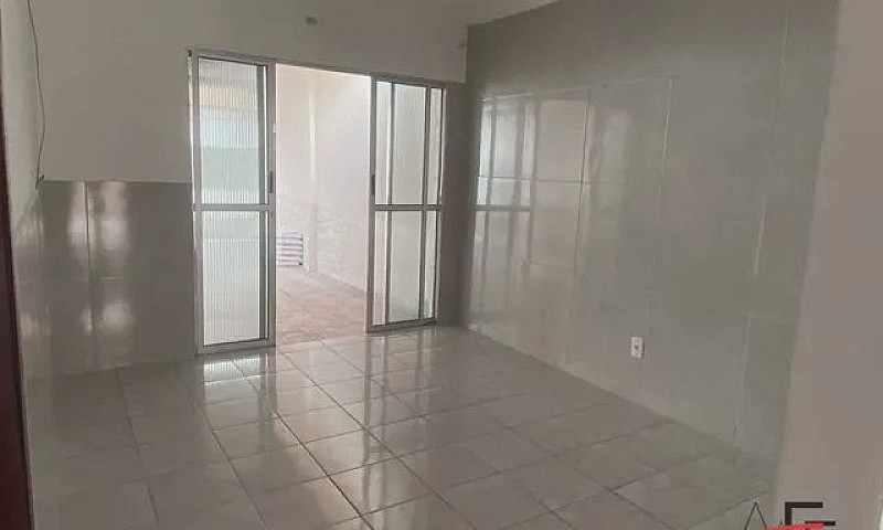 Excelente Casa Com 2...