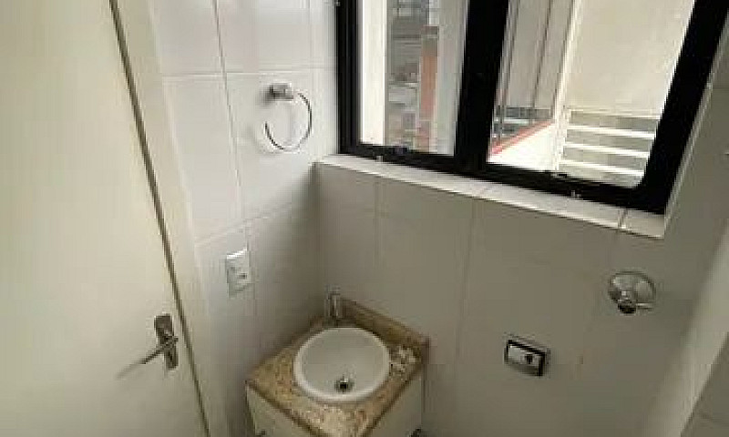 Aluga-Se Apartamento...