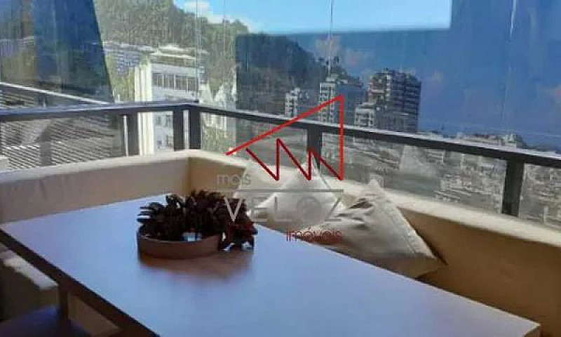 Apartamento-À Venda-...