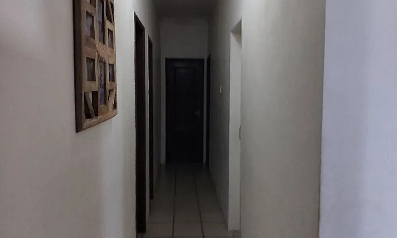 Alugo Excelente Casa...