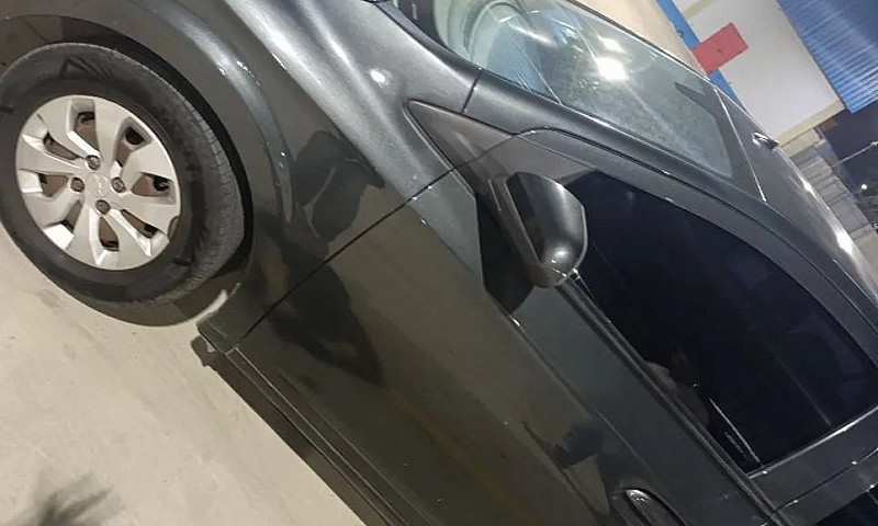 Chevrolet Onix Hatch...