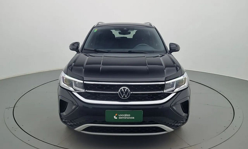 Volkswagen Taos 2024...
