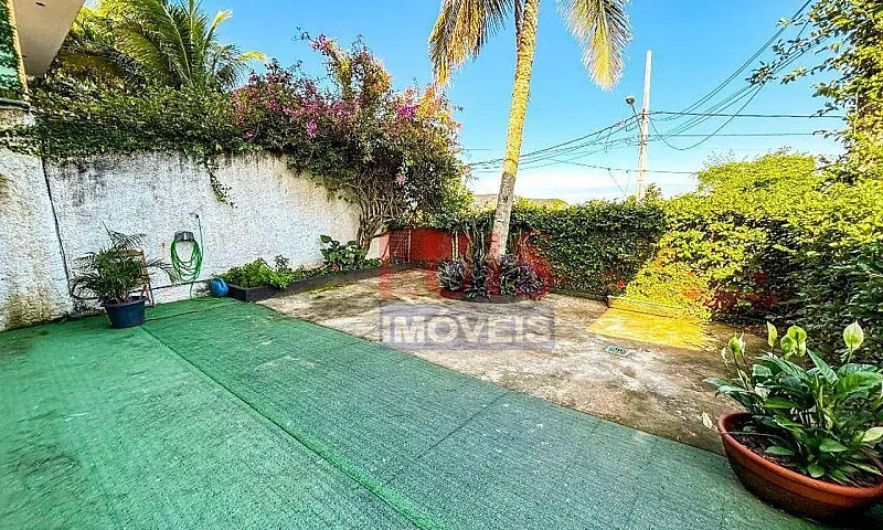 Casa Com 1 Dormitóri...