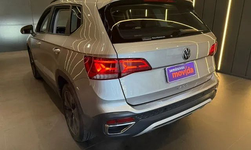 Volkswagen Taos Comf...
