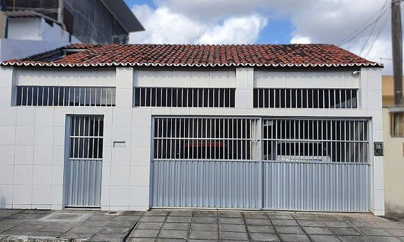 Casa Na Cohab...
