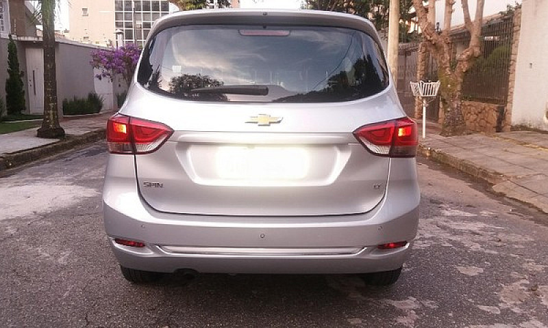 Chevrolet Spin 5 Lug...