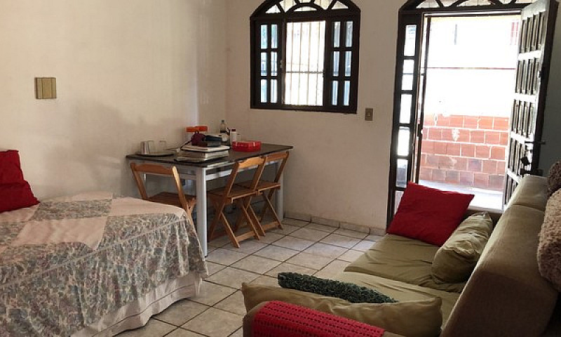Casa De Três Quartos...