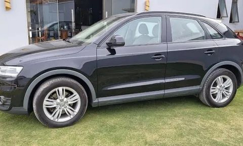 Q3 2.0 Turbo Quattro...