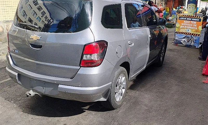 Chevrolet Spin Advan...