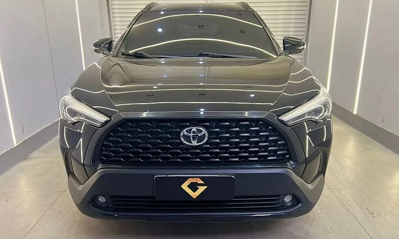 Toyota Corolla Cross...