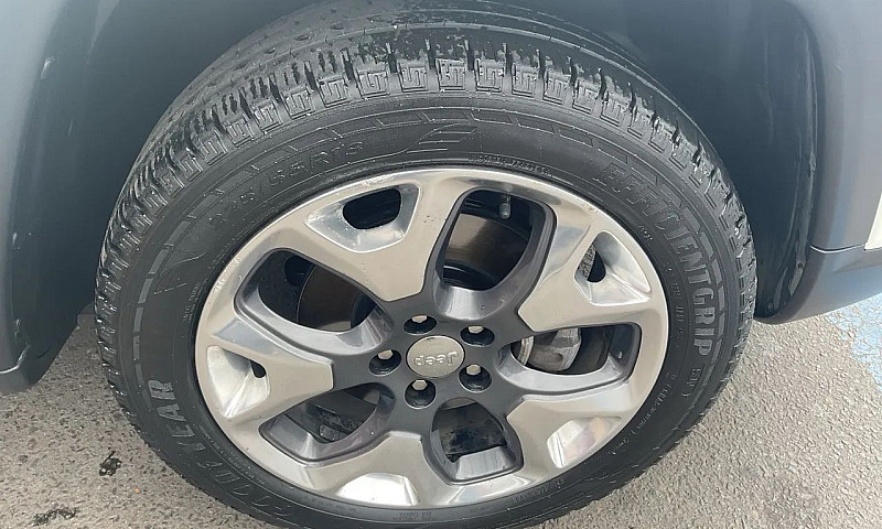 Jeep Compass Longitu...