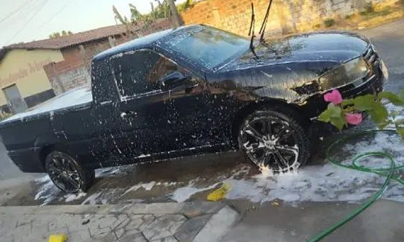 Volkswagen Saveiro 1...