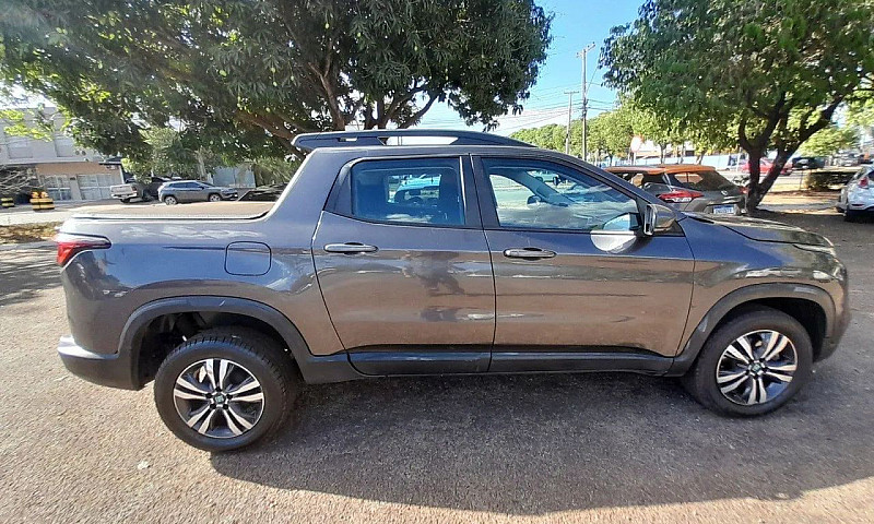 Fiat Toro Freedom 1....