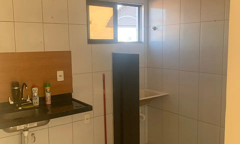 Aluga-Se Apartamento...