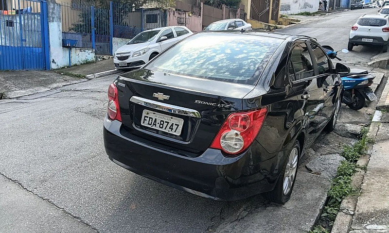 Chevrolet Sonic Sed....