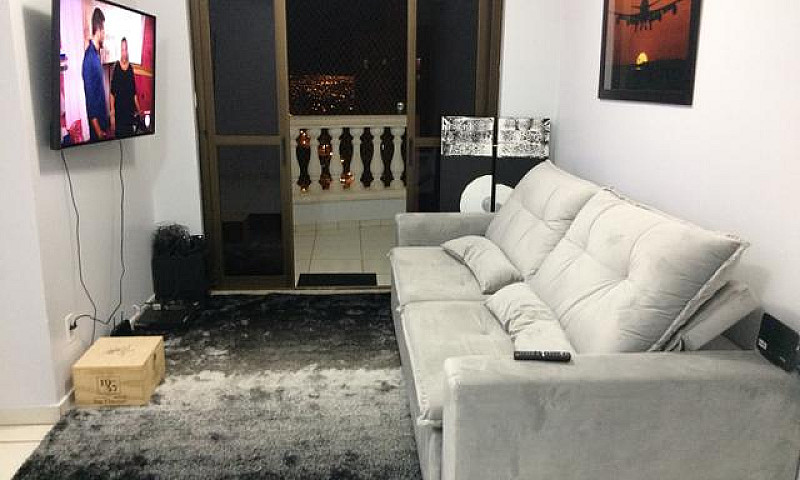 Alugo Quarto Palazzo...