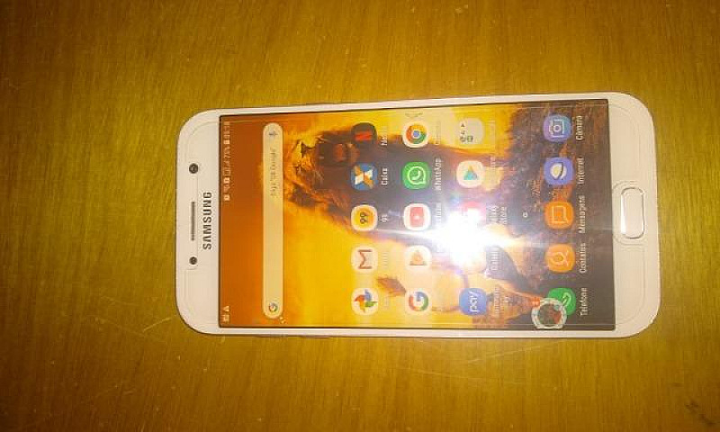 Galaxy A7 2017 64Gig...