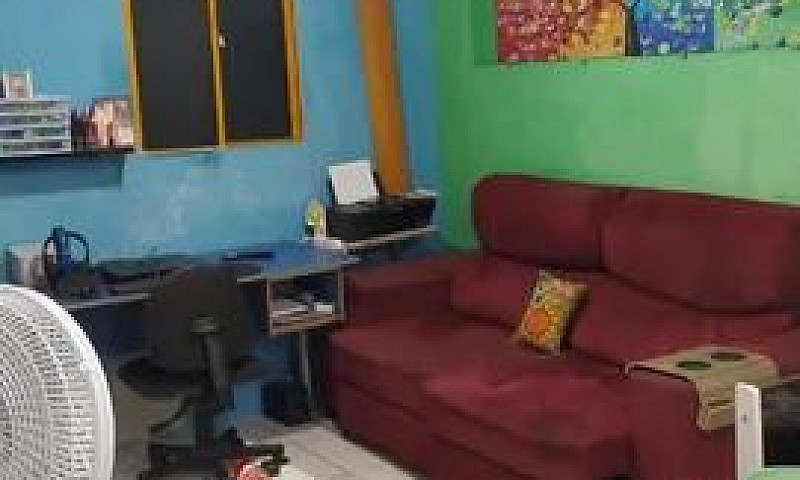 Vende Se Uma Casa  N...