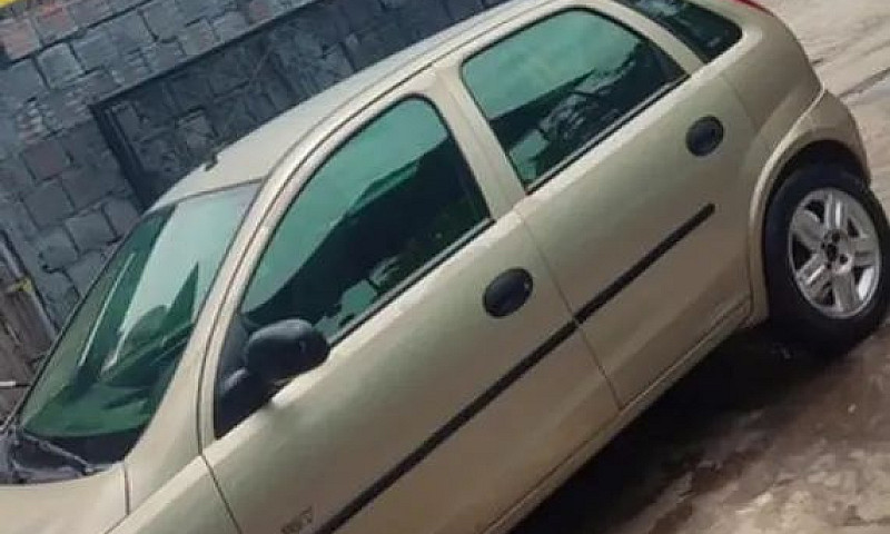 Chevrolet Corsa Hat....