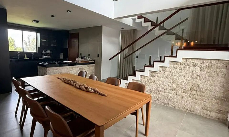 Casa Em Condomínio F...