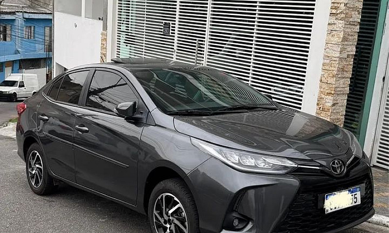 Toyota Yaris Xls Sed...