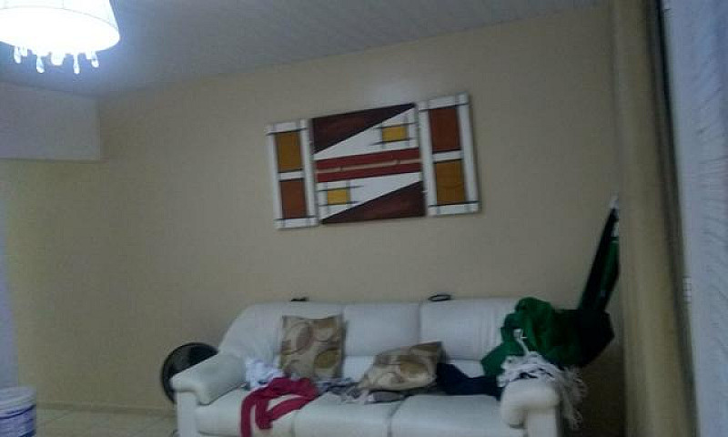 Casa Com Bom Acabame...