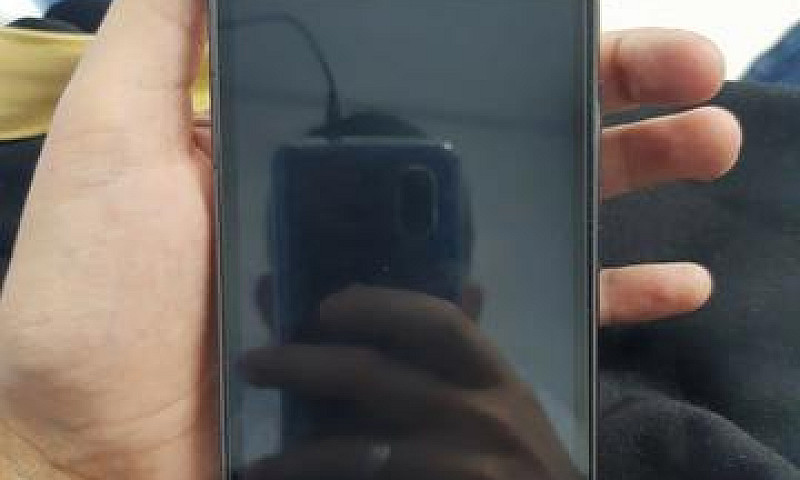 Moto G5 S Plus...