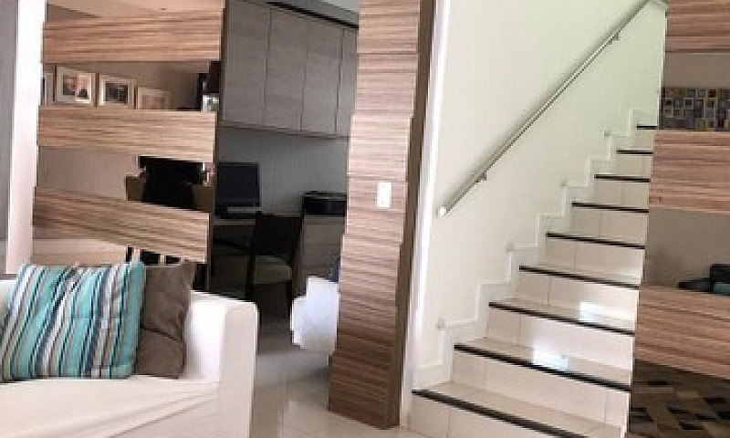 Casa Dúplex No Araça...