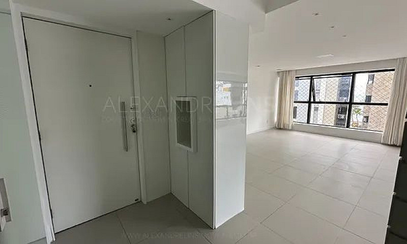 Apartamento Com 3 Qu...