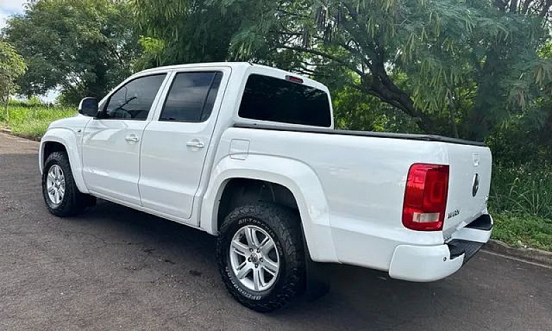 Amarok Trendline 4X4...