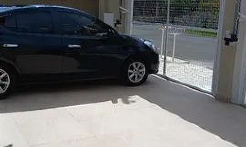 Nissan Versa Excelen...