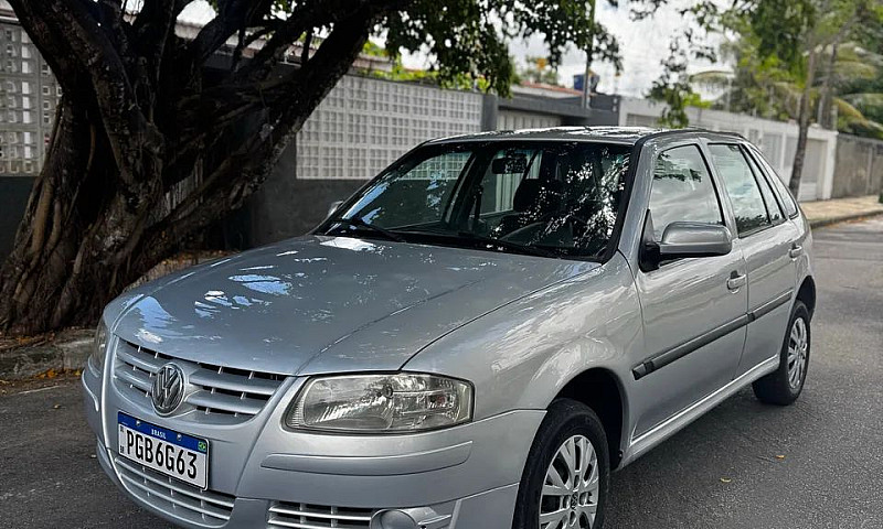 Gol G4 2013 4P 1.0 8...