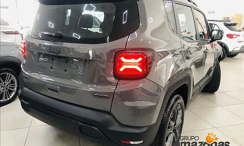 Jeep Renegade T270 1...