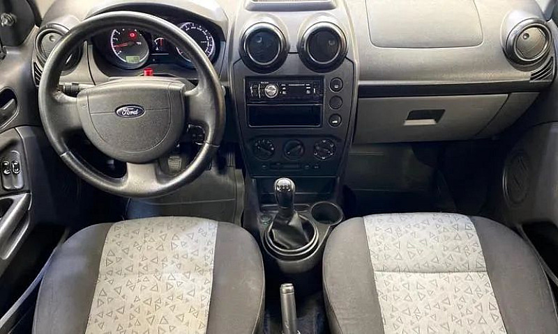 Ford Fiesta 1.0 8V F...