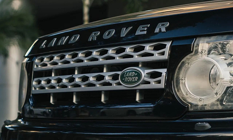 Land Rover Discovery...