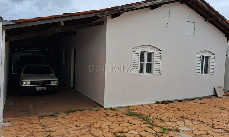 Casa À Venda No Bair...
