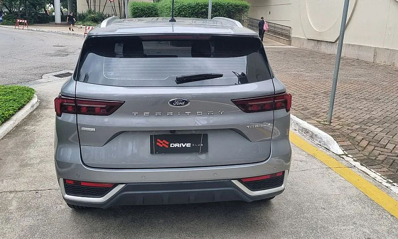 Ford Territory Titan...